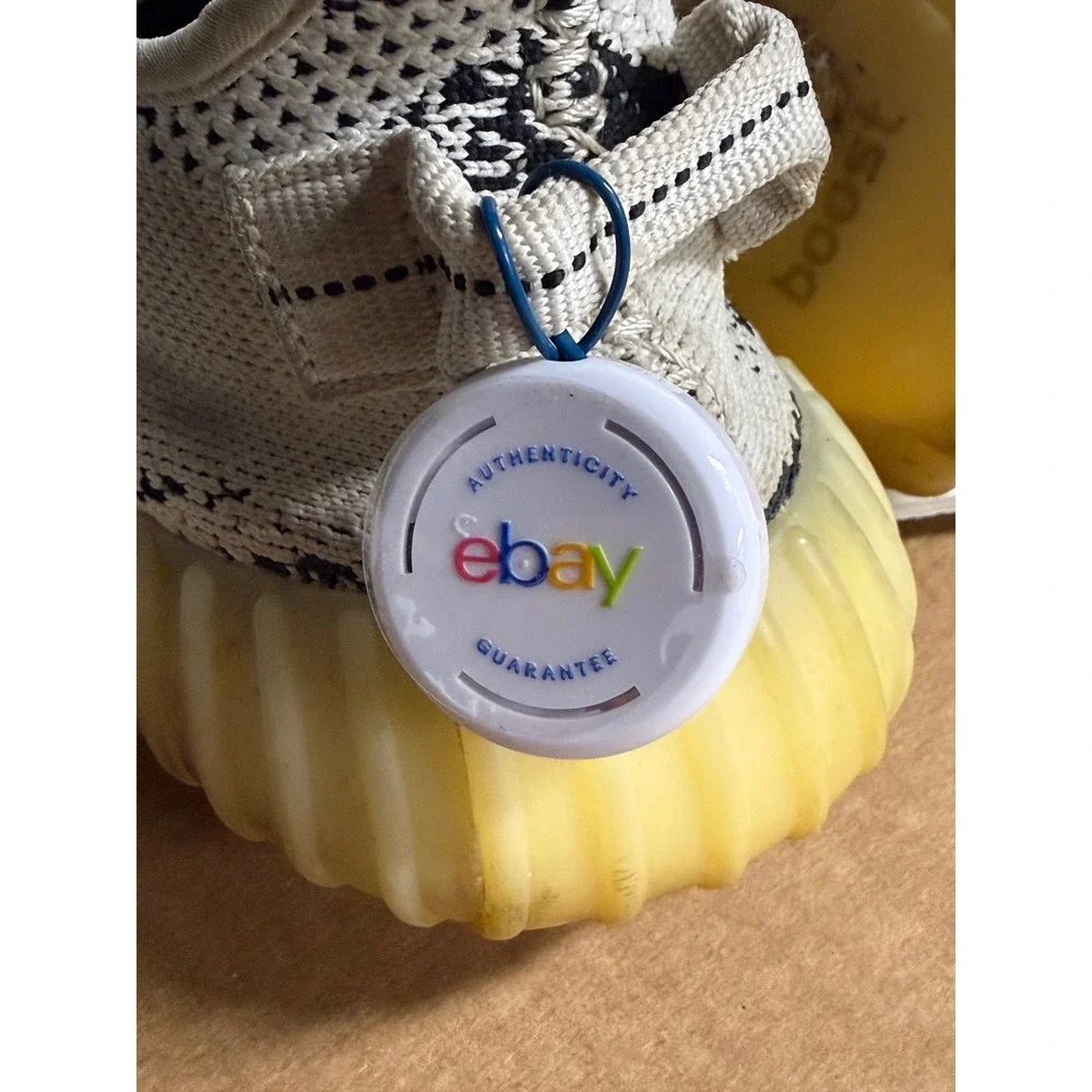 Adidas Yeezy Boost 350 V2 Zebra Casual Athletic‎ Shoes Sneakers Size 8